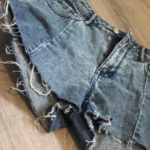 CUTE NEW pacsun shorts